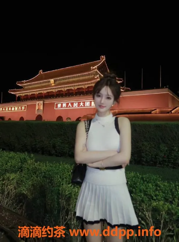 杭州楼凤-拱墅草莓🍓，167高102斤，C罩杯超甜女友系