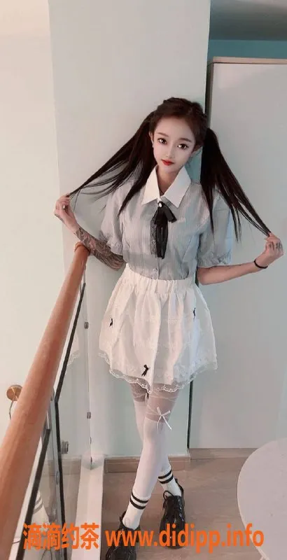 杭州楼凤资源信息,上城区嫩妹馨儿，19岁，身高163，特价600/p