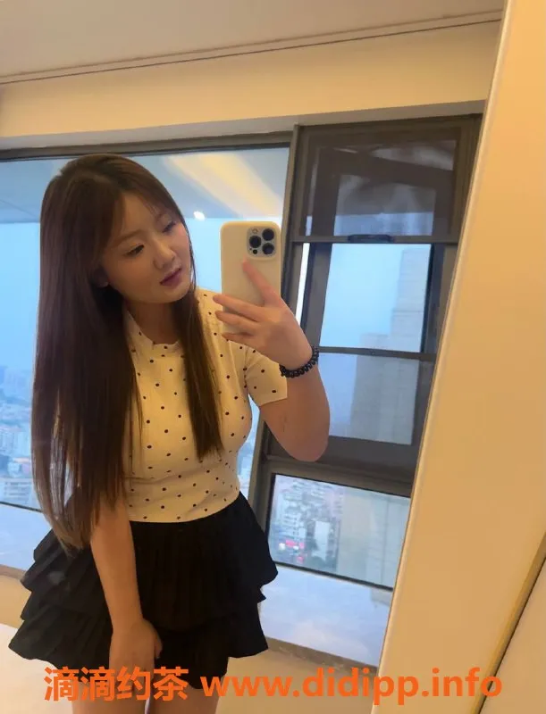 长沙楼凤-岳麓区小菲，500元带你享受服务