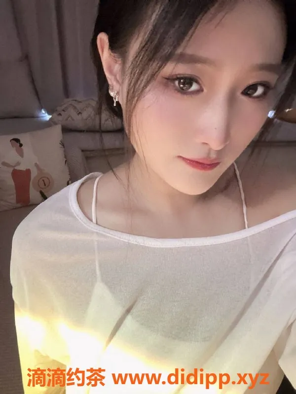 东莞楼凤-南城艾薇儿，600/1200，热情服务！