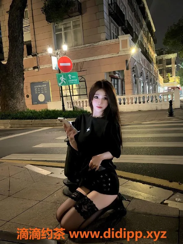 杭州楼凤-雅琳💓170高挑性感，1000起价，激情无限！