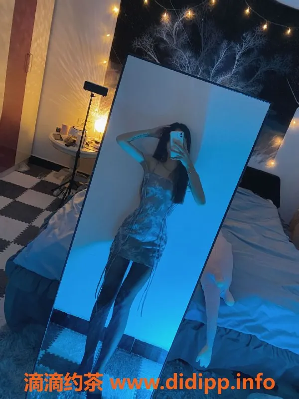 杭州上门服务-拱墅区大二嫩妹，800元纯欲服务