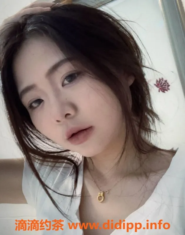 东莞楼凤-塘厦小梦，600元起，服务超赞