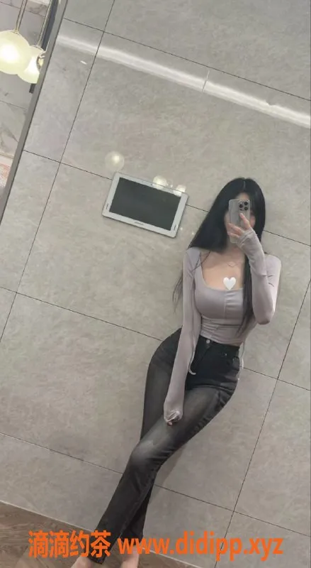 杭州楼凤-上城区 妮妮 165cm 48kg 热情服务 专业有素质