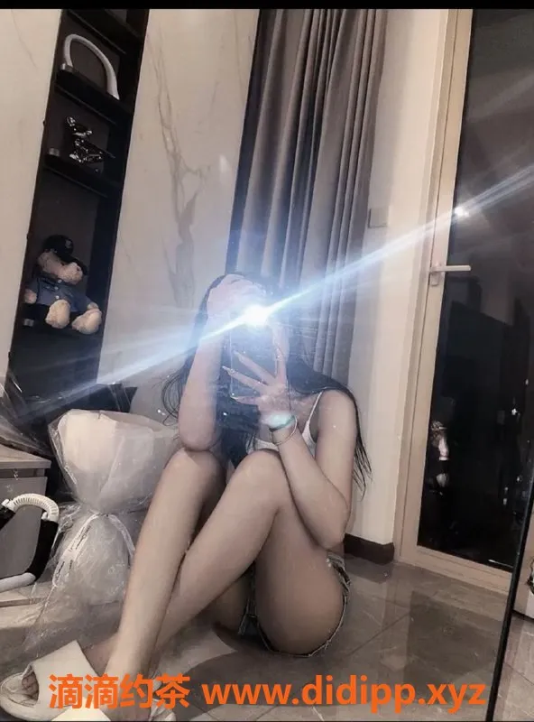 杭州外围-劳力士高端外围，专业模特陪你尽享服务