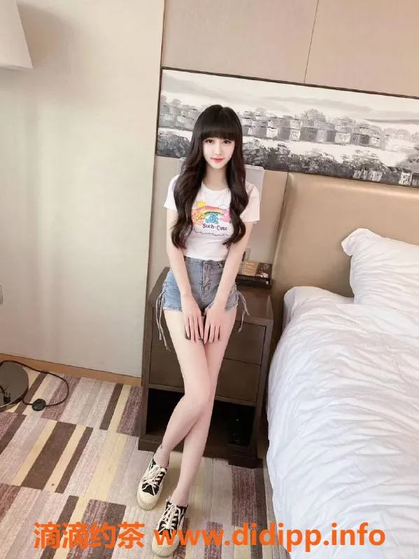 福州楼凤-晋安区莱雅，162cm性感辣妹，体验陪浴服务