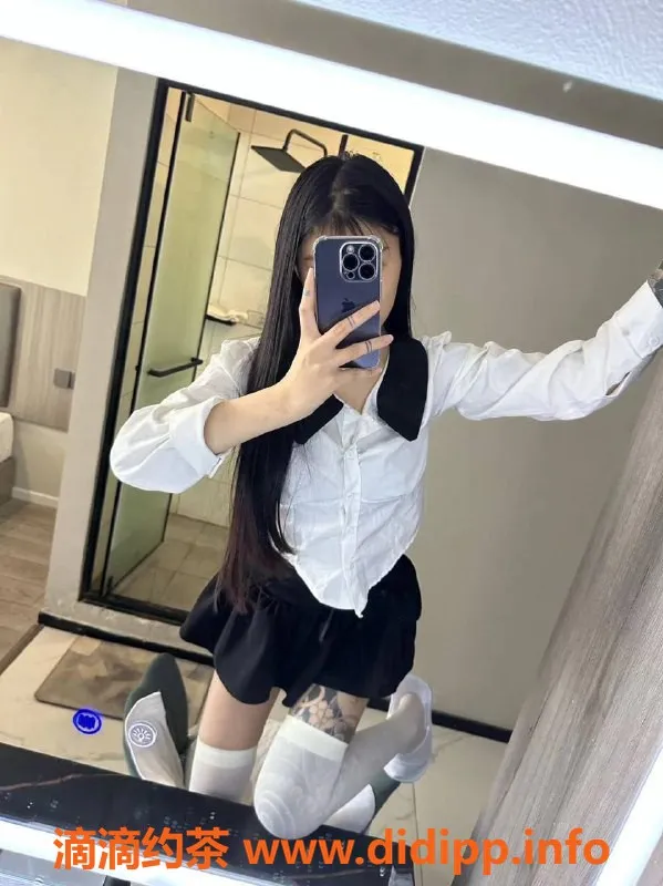 成都楼凤-成都梦梦，身材火辣，服务抢眼，来体验吧！