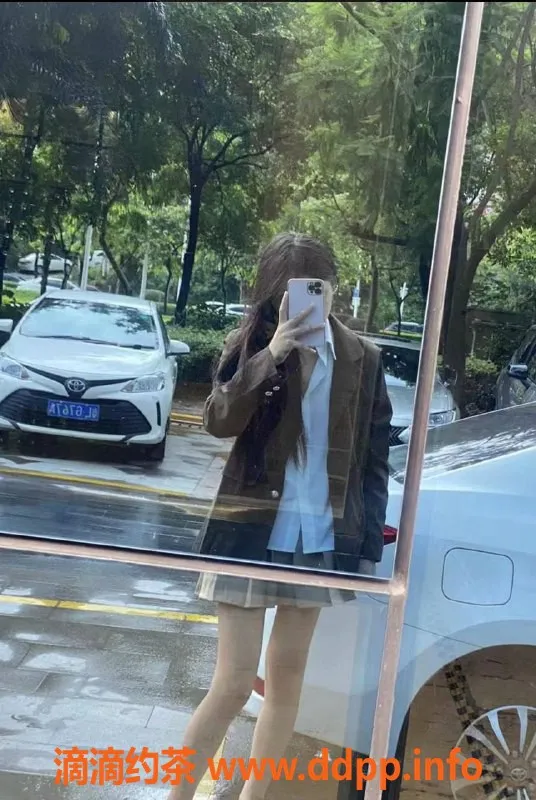 成都楼凤资源信息,成都梦梦，身材火辣，服务抢眼，来体验吧！