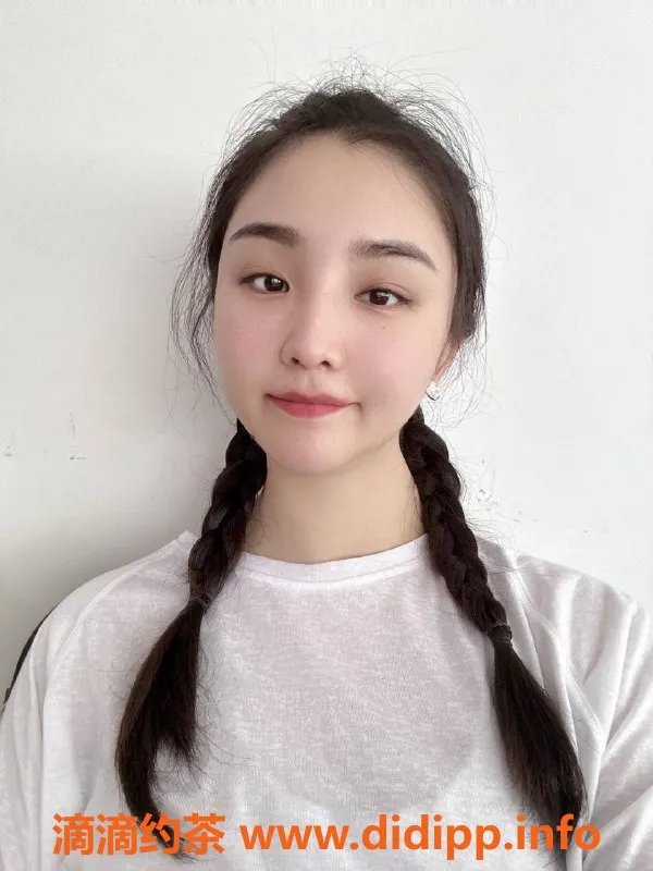 东莞楼凤-南城婷婷，163身高，52kg，真空36D，热情服务！