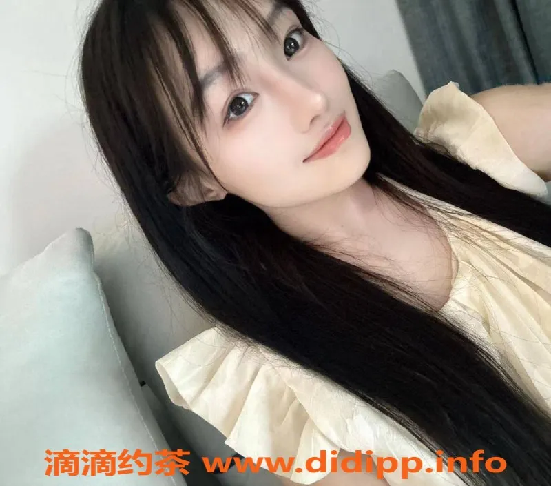 杭州楼凤-18岁嫩妹甜妮子，158cm，800起包夜不限次