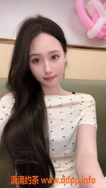 东莞楼凤-南城小依，价格700/1400，超值体验