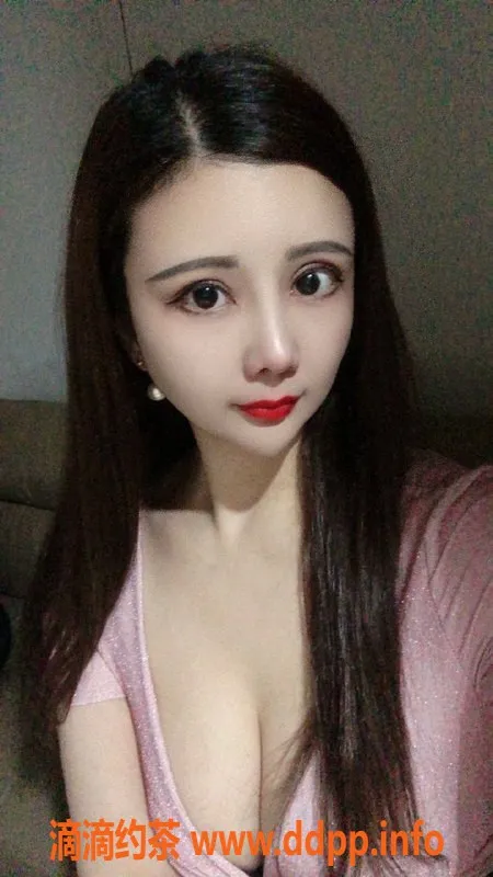 广州楼凤-金沙洲丽娅，700元畅享深喉与胸推服务