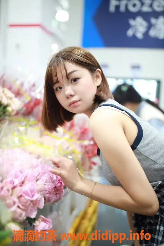 长沙上门服务-【妹子花名】：#sm婉儿
【所在位置