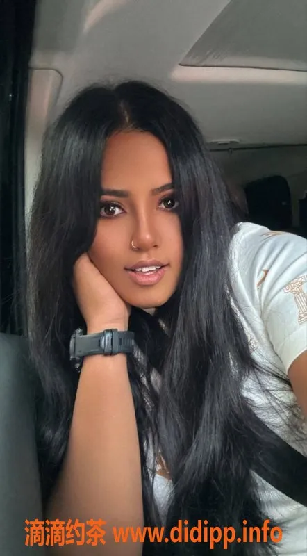 杭州上门服务-余杭区25岁南亚女孩，170高68重，69互舔