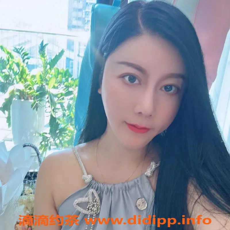 广州楼凤-越秀露曦，800元体验舌吻与鸳鸯浴