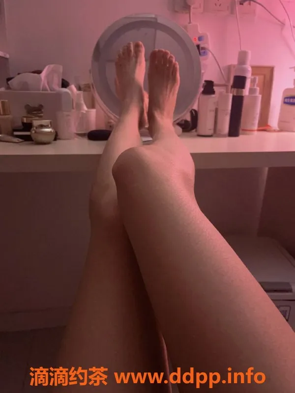 杭州上门服务-西湖区千元以下软妹子，163身高94斤，真诚服务