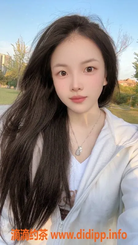 东莞楼凤-大朗南枝尽享600起服务，超值体验等你来！