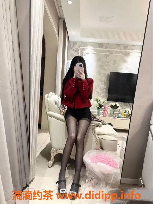 杭州楼凤-上城区艺名然然，24岁165cm，服务多样仅800p