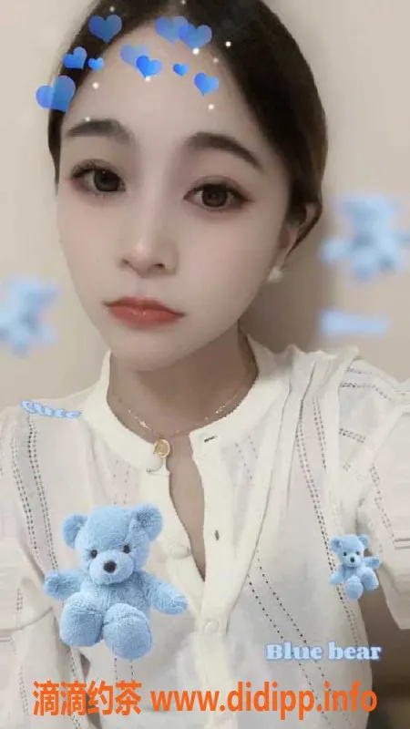 广州楼凤资源信息,海珠赤岗小布点，23岁33B美少女，40斤服务周到