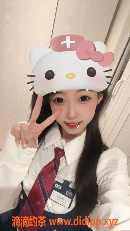 杭州楼凤-上城小宝18岁，168cm，45kg，热情服务等你体验！