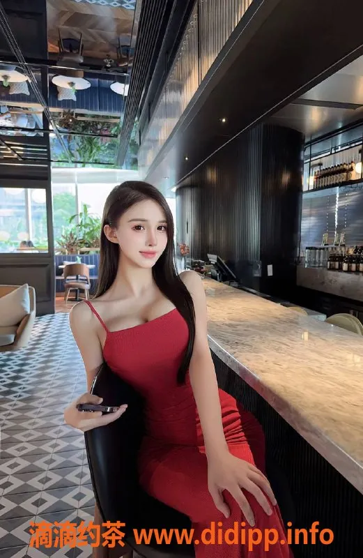 杭州上门服务-上城区甜柚，人瘦胸大，价格亲民，服务多样