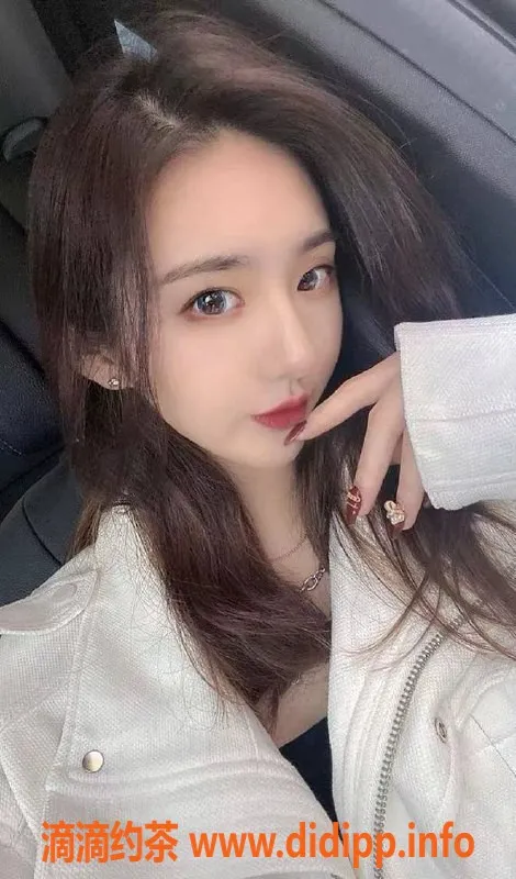 杭州楼凤-李纯真168cm精英助理，1300P陪玩的极致体验