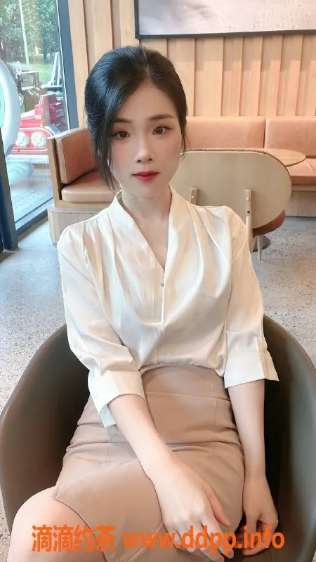 杭州楼凤资源信息,刘念，御姐上城，12p/23pp，秘书制服诱惑