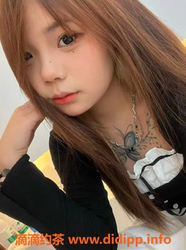 南京楼凤-江宁区果果，165身高，18岁，700起服务