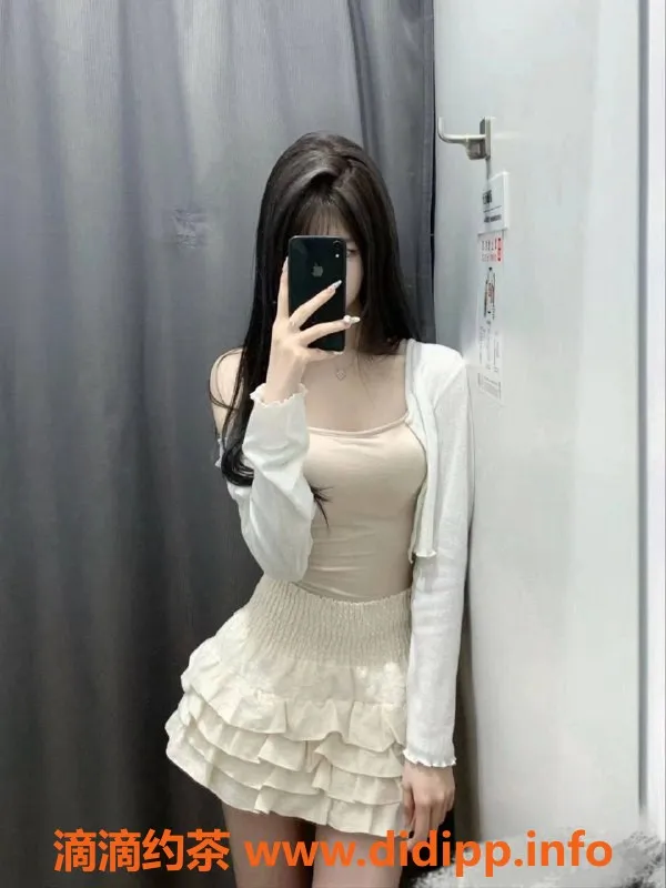 杭州楼凤-依然 165cm 24岁 C罩杯 92斤 800元/次