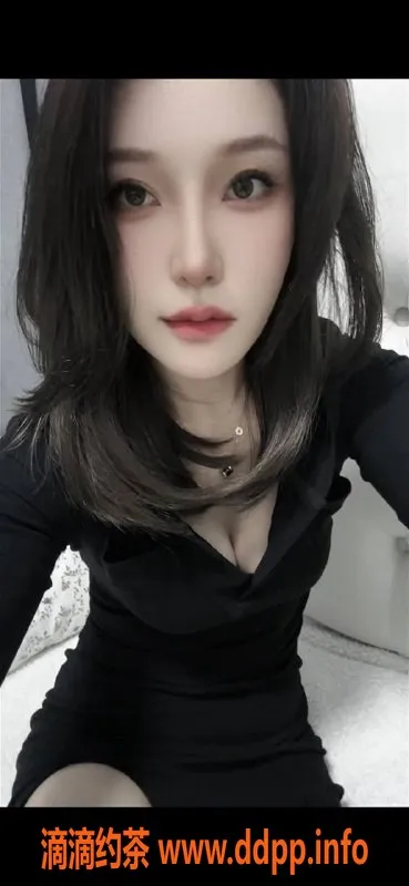 杭州楼凤-果果，160cm娇小玲珑，46斤超棒分手费体验