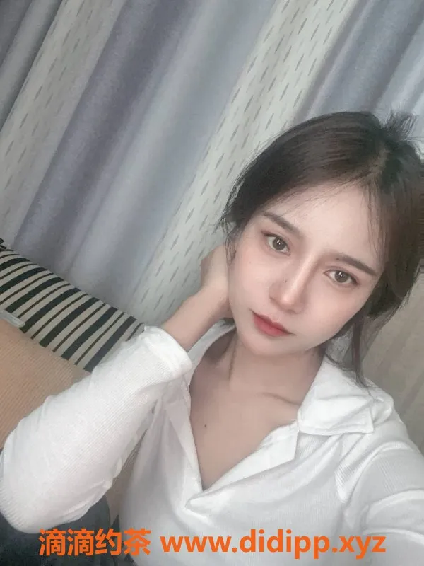 东莞楼凤-南城灵灵，600一，1200二，服务超赞！