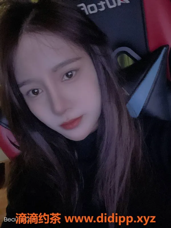 东莞楼凤-南城灵灵，600一，1200二，服务超赞！