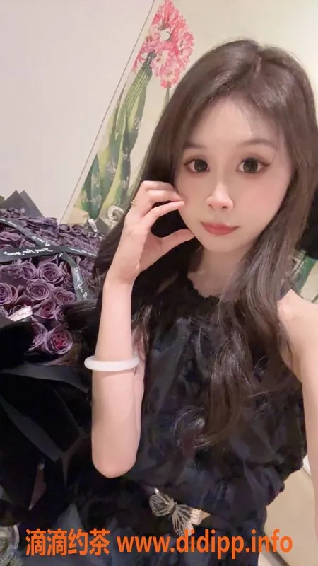 广州楼凤资源信息,广州天河贝贝，700元水中箫服务等你体验！