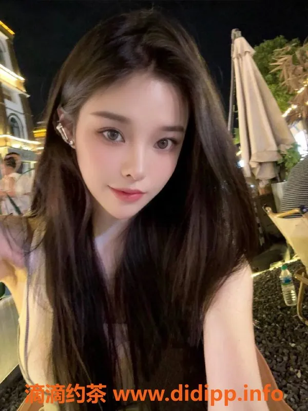 杭州上门服务资源信息,馨怡，170高，106斤，22岁，激情服务尽在高端小区