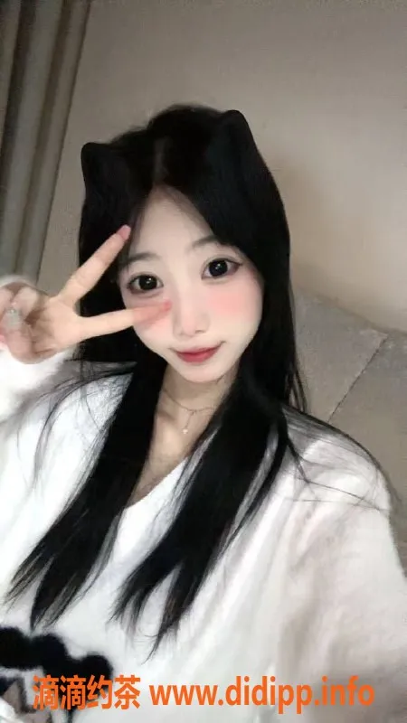 广州楼凤资源信息,广州天河嫩妹柚子，800元享69式服务