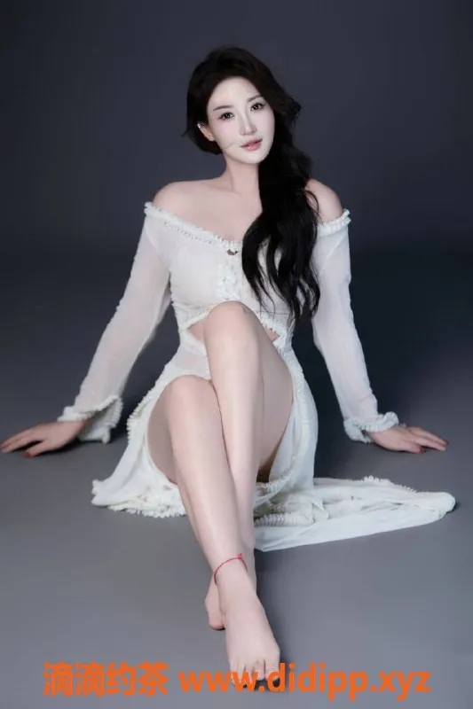 广州楼凤-广州天河依依：700元独特水中箫体验