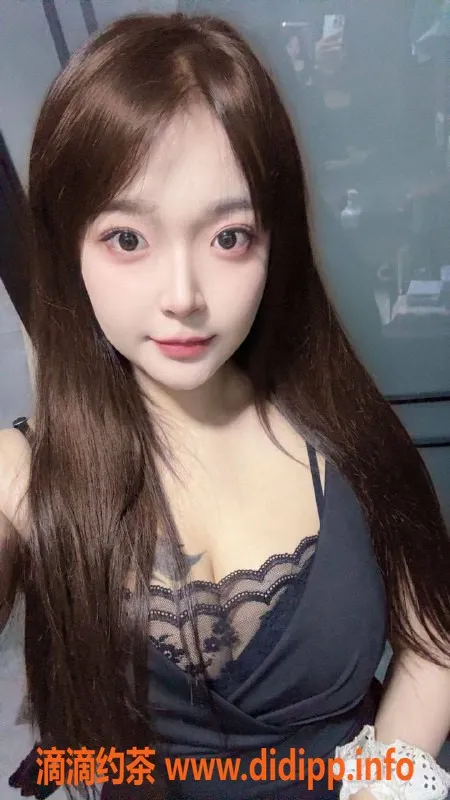 郑州楼凤-管城区静静，25岁168cm，115斤激情服务