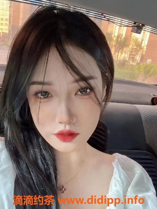 杭州楼凤资源信息,蓝优优 23岁 168CM 34D大胸 激情服务1200起