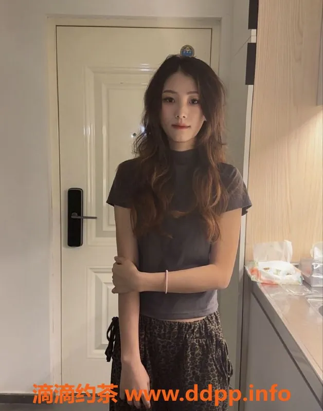 上海楼凤-闵行王韵然，172高挑嫩妹，800元享受