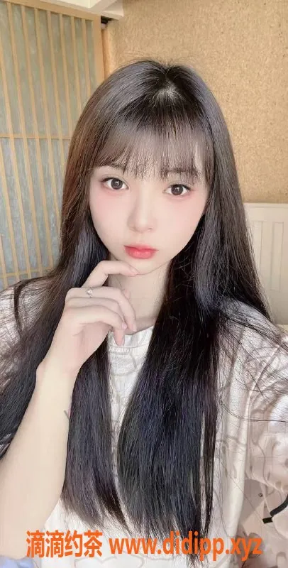 杭州楼凤-小可 上城区 172cm 45kg 1200p 陪浴服务