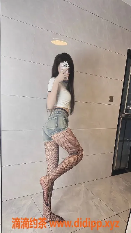 广州楼凤-广州天河宝宝，特价998p体验澳式双飞