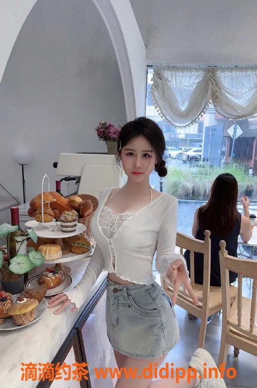 广州楼凤-广州天河宣萱，400元无套吹，私密服务优质体验