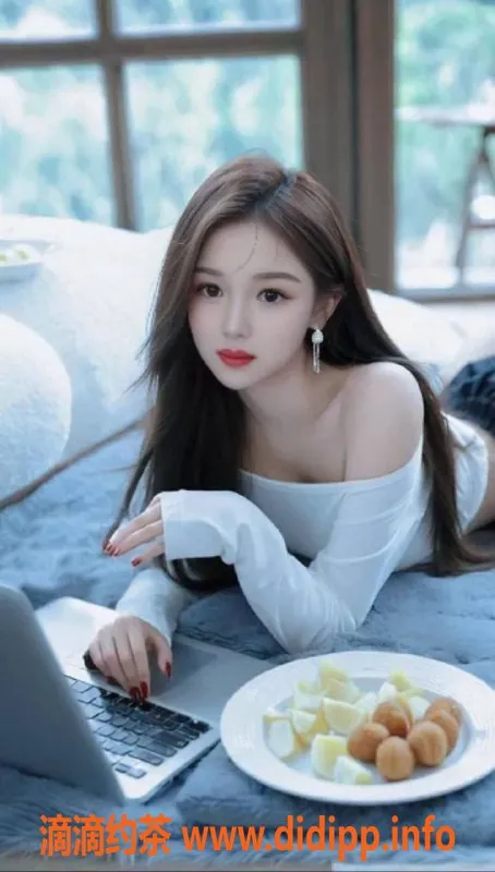 广州楼凤资源信息,广州天河小小，1100元起，无套吹、鸳鸯浴体验