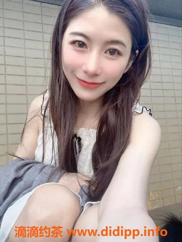 杭州上门服务-上城区周奈一：164cm D罩杯，43kg美女，900p诚邀