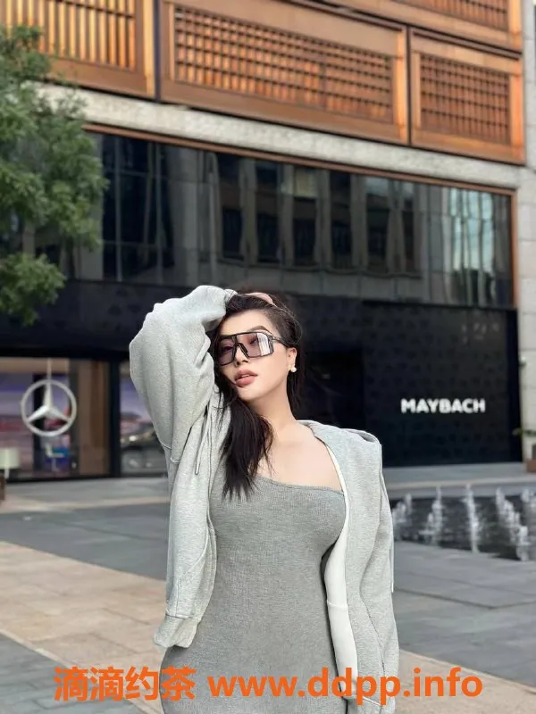 杭州楼凤资源信息,上城区混血美女Kelly，175大胸BBW，1500起