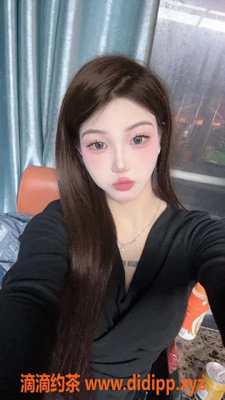 东莞楼凤-南城19岁瑶瑶，168cm性感尤物，热情服务