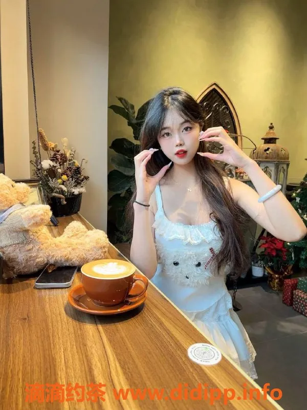 东莞楼凤-大朗婉儿，700一，1300二，优质服务等你来体验