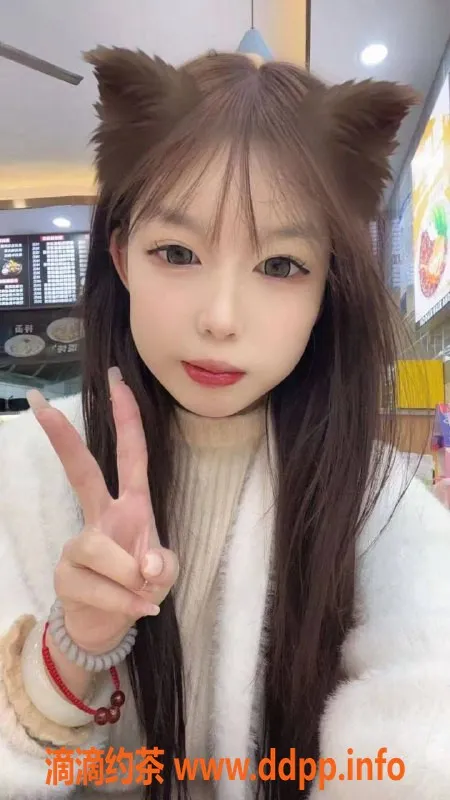 杭州上门服务-湖南嫩妹泡泡18岁，800p上门服务