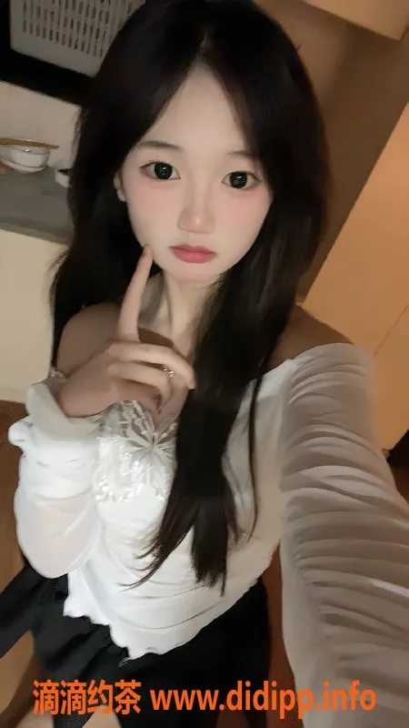 杭州楼凤-拱墅草莓小萝莉，性价比超高的嫩妹推荐