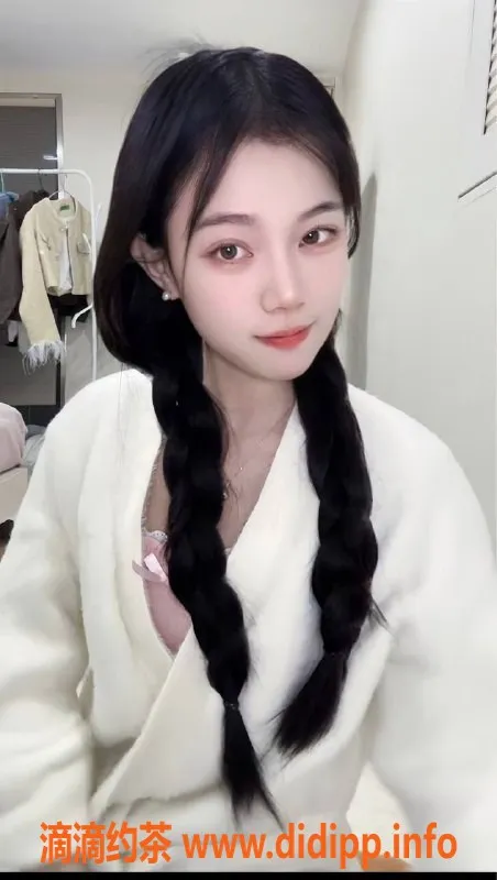 深圳楼凤-南山子怡老师，1100p起，畅享女友feel